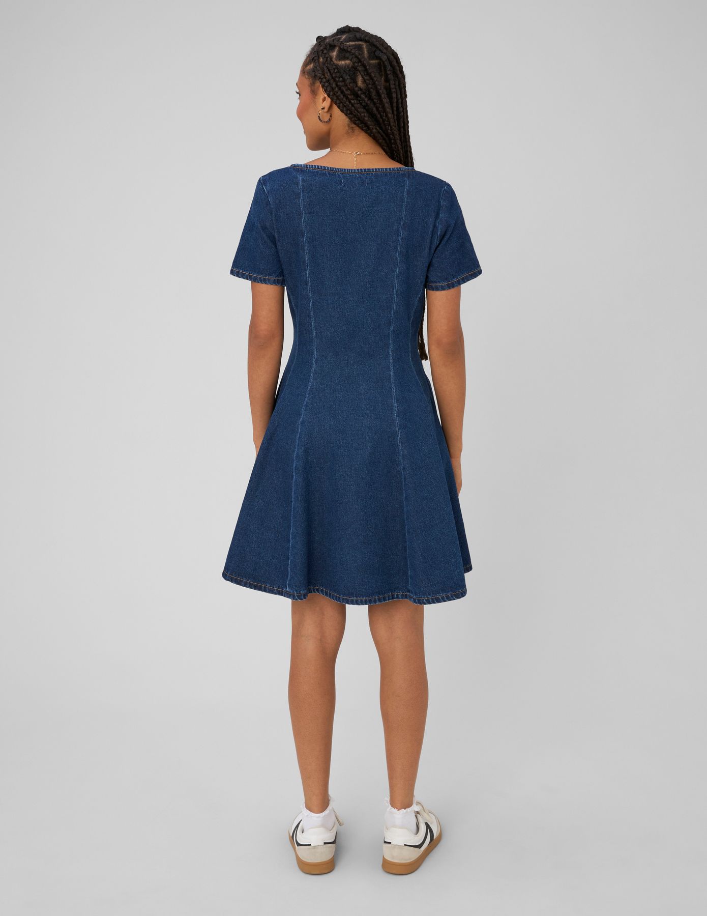 Robe denim boutonn&eacute;e