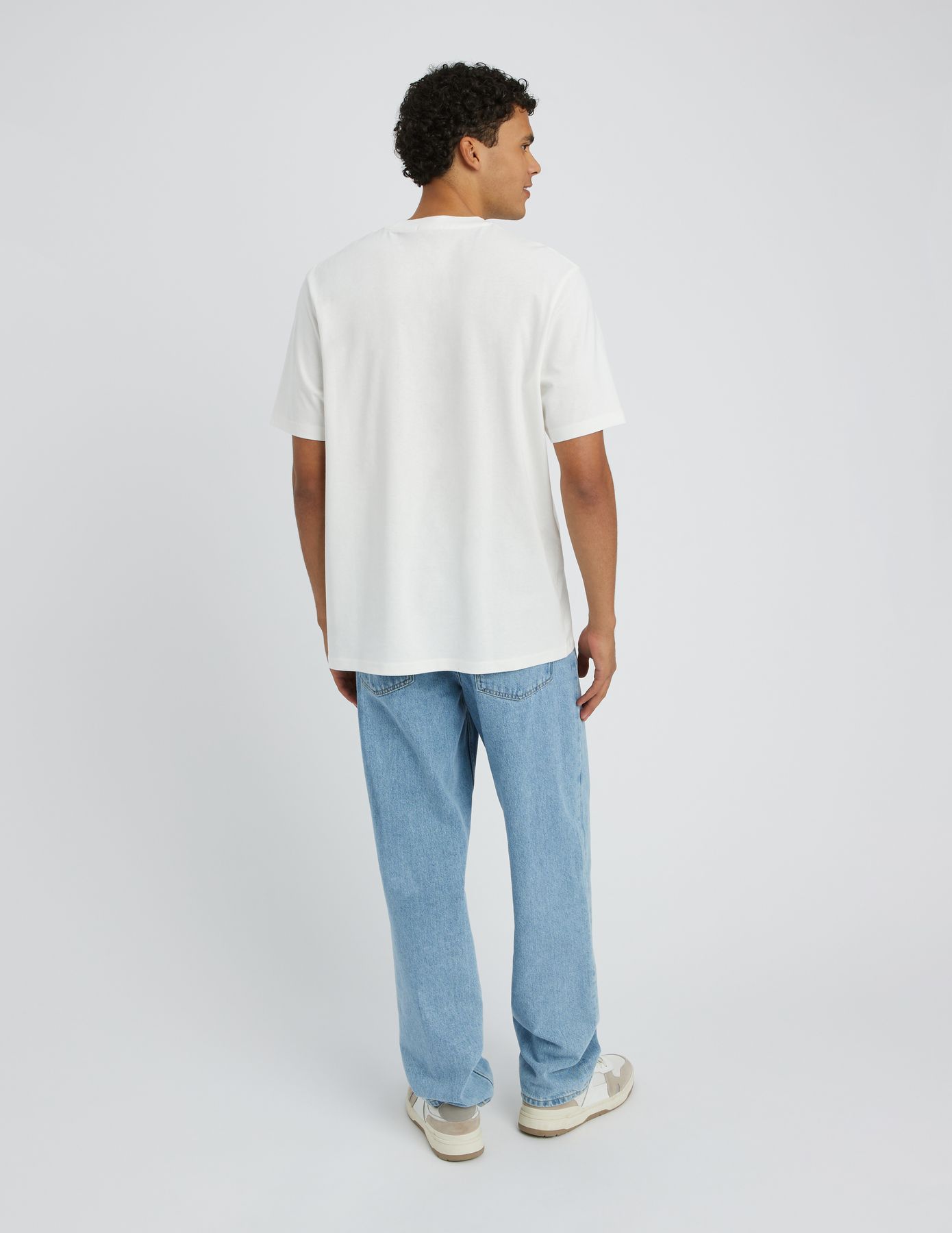 T-shirt imprim&eacute;