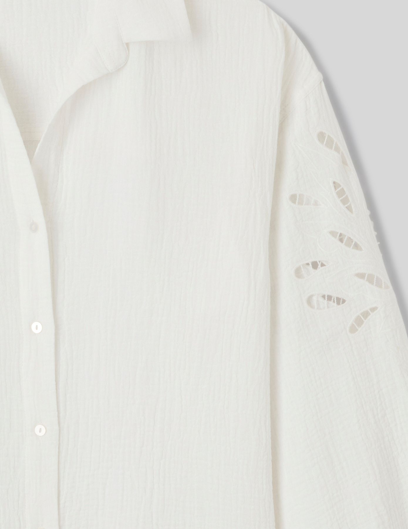 Chemise brod&eacute;e en gaze de coton