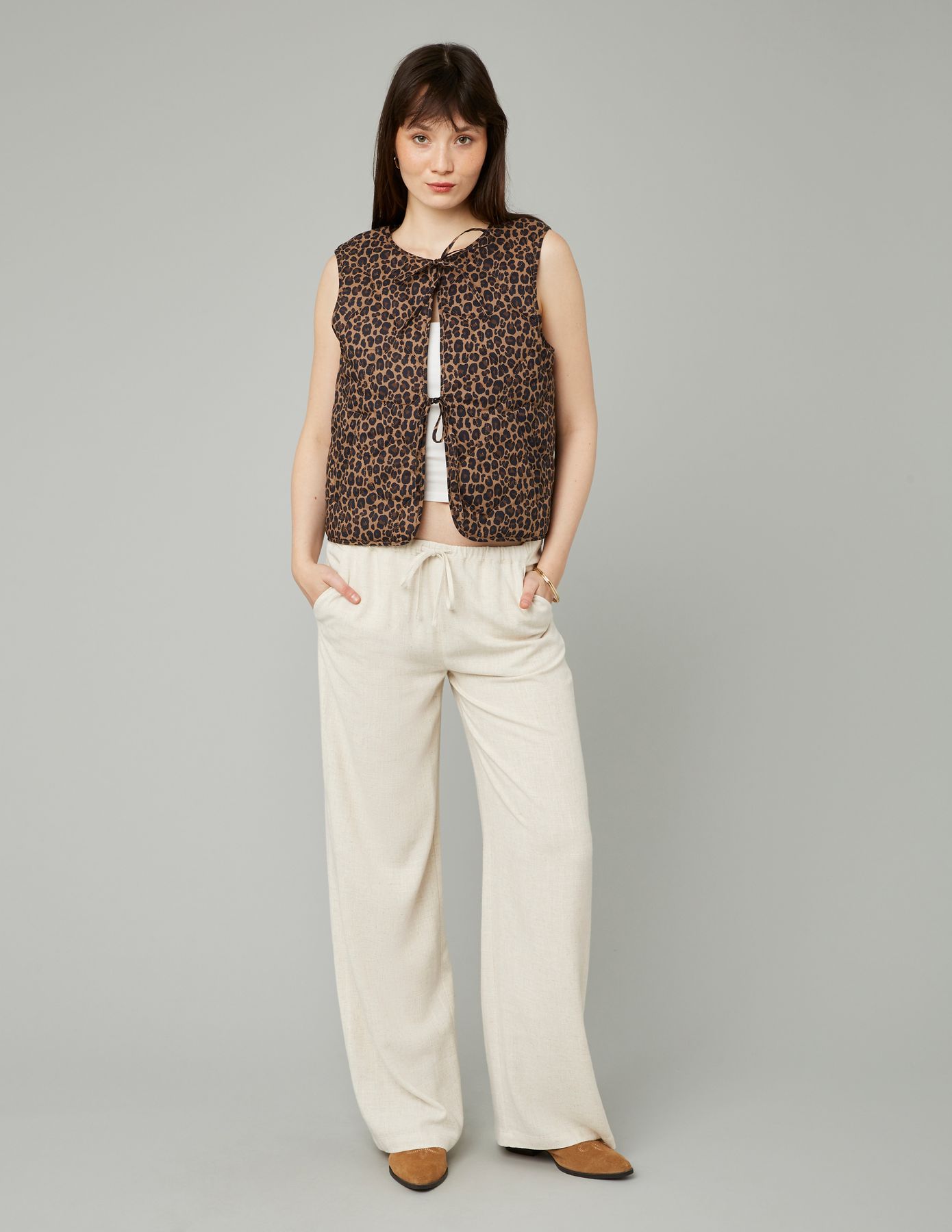 Veste sans manches l&eacute;opard &agrave; noeuds