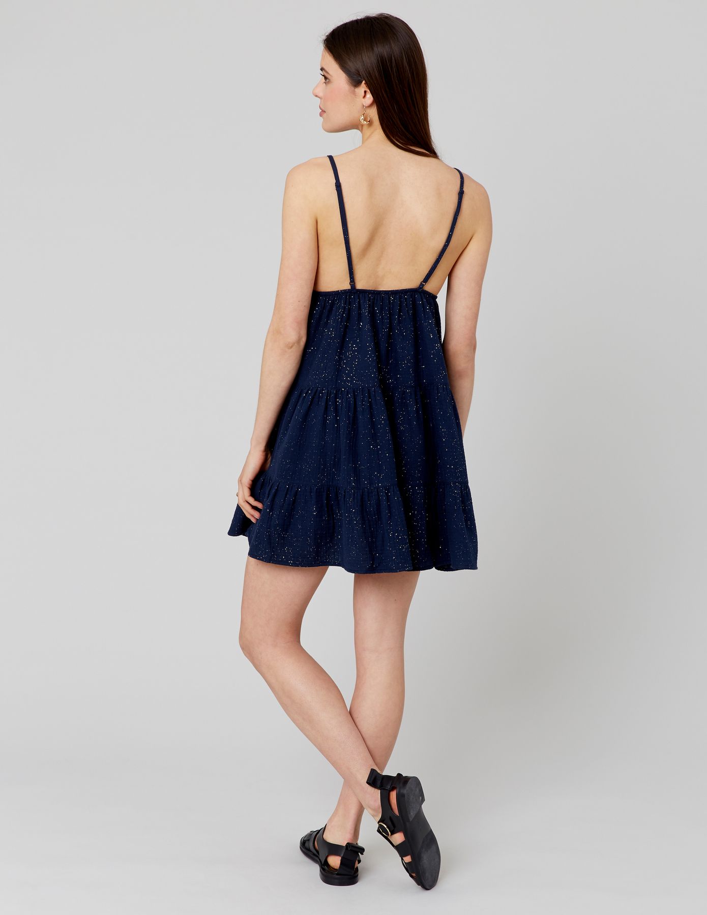 Robe courte à paillettes