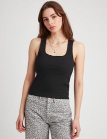 T-shirt encolure carré