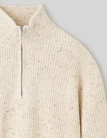 Pull col montant