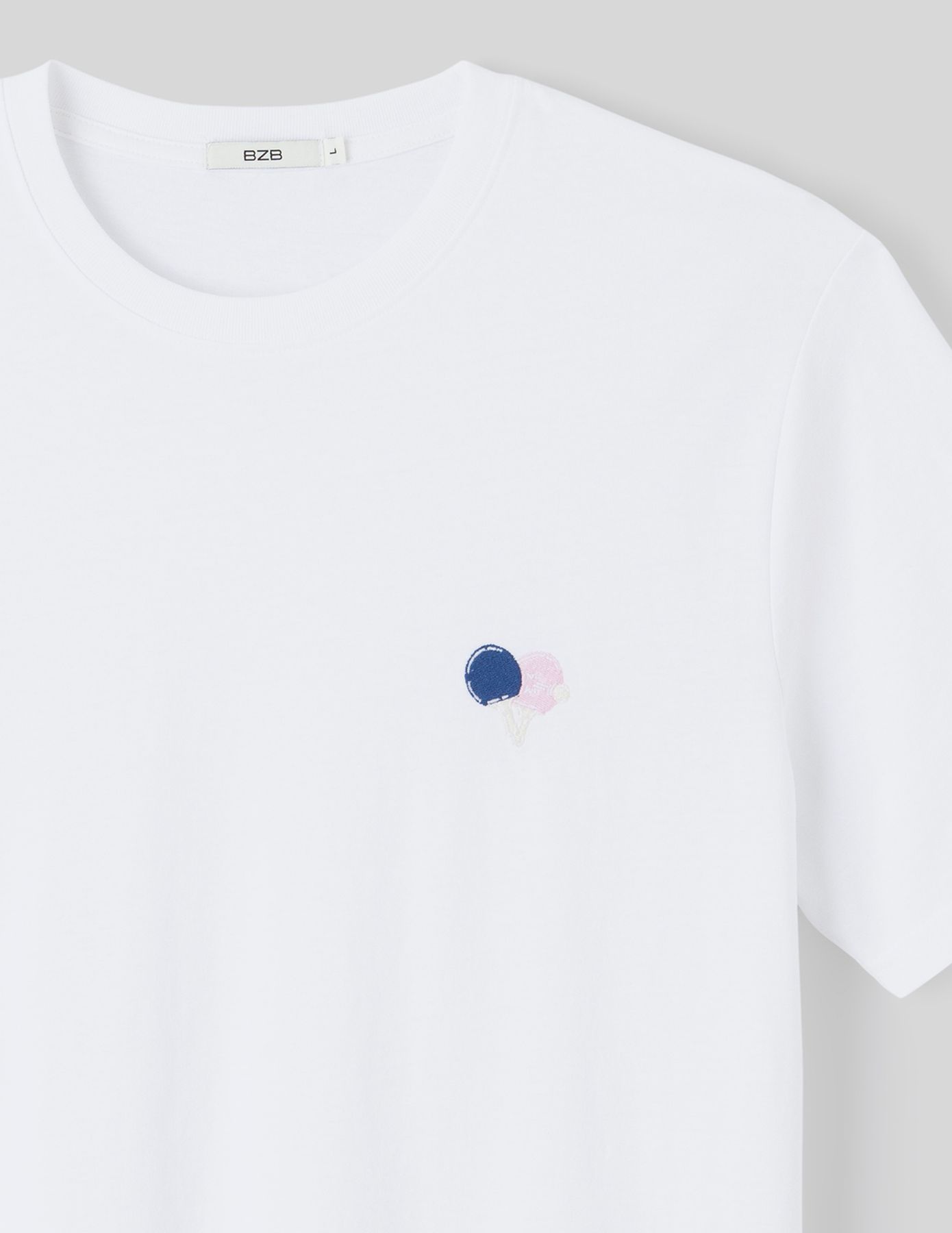 T-shirt brodé à message
