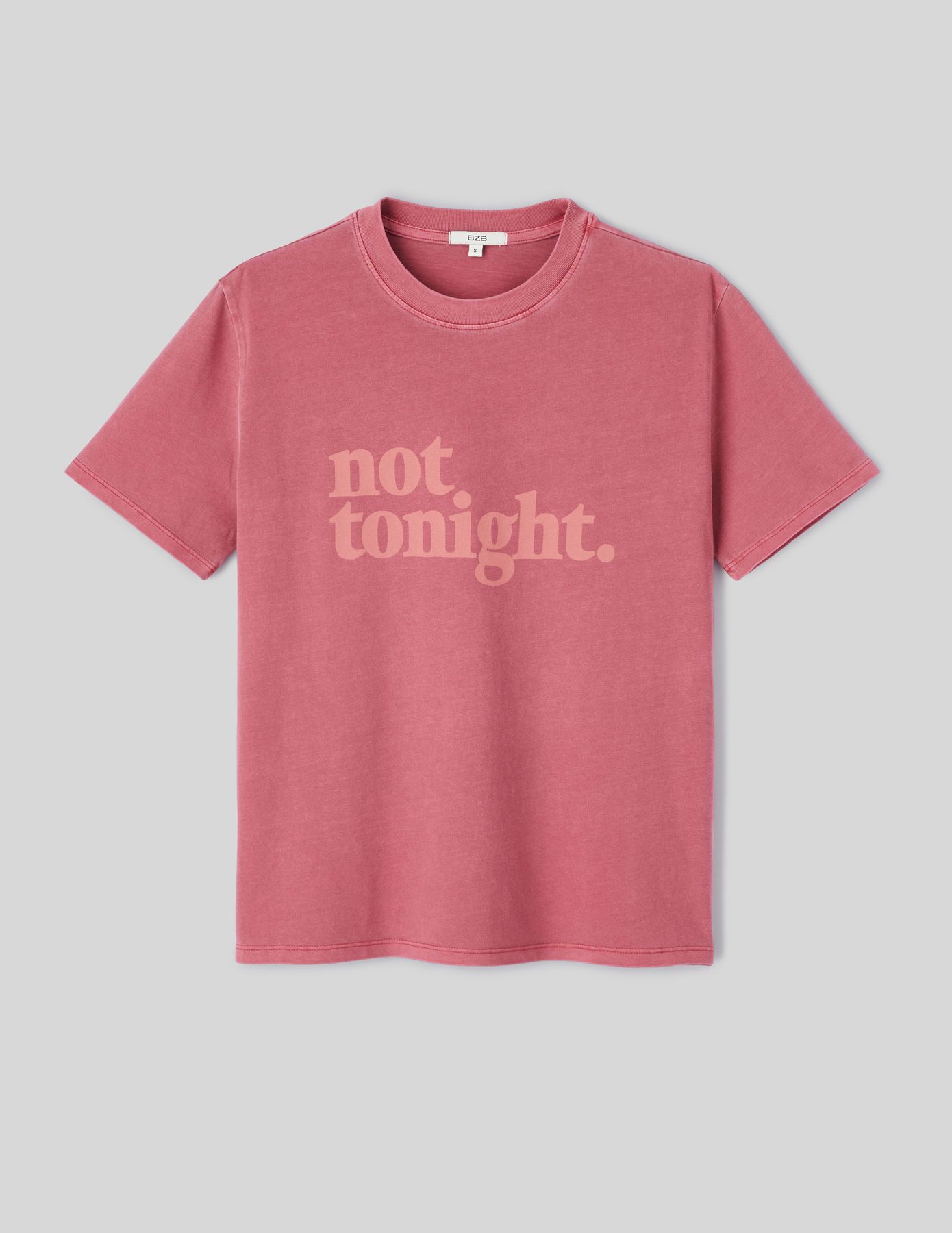 T-shirt d&eacute;lav&eacute; imprim&eacute;