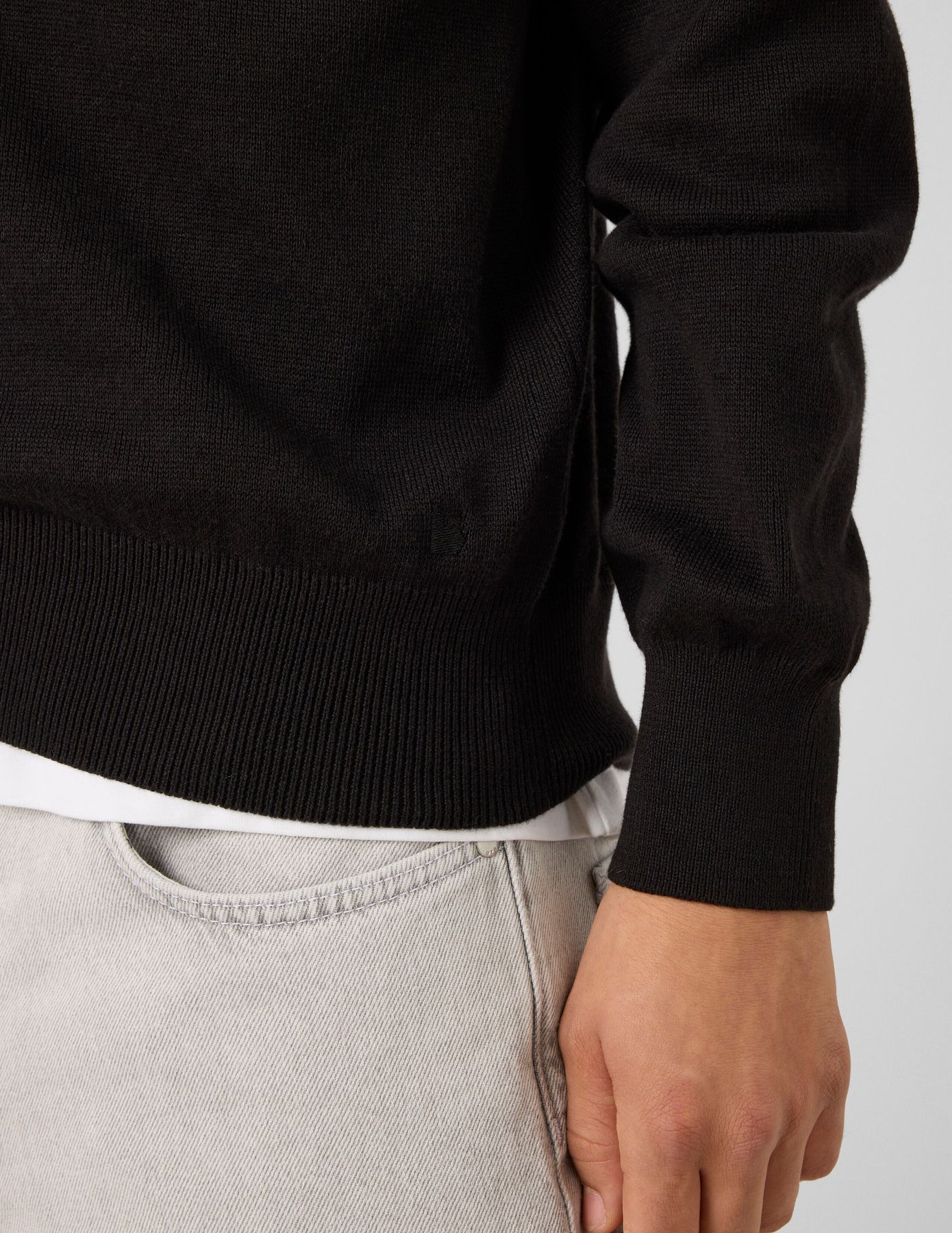 Pull col montant zipp&eacute;