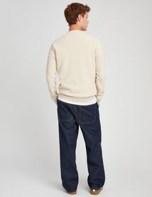 Pull matière fantaisie