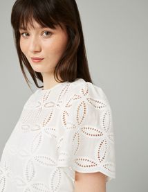 Blouse en broderie anglaise