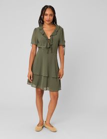 Robe courte en plumetis