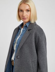 Manteau court en laine