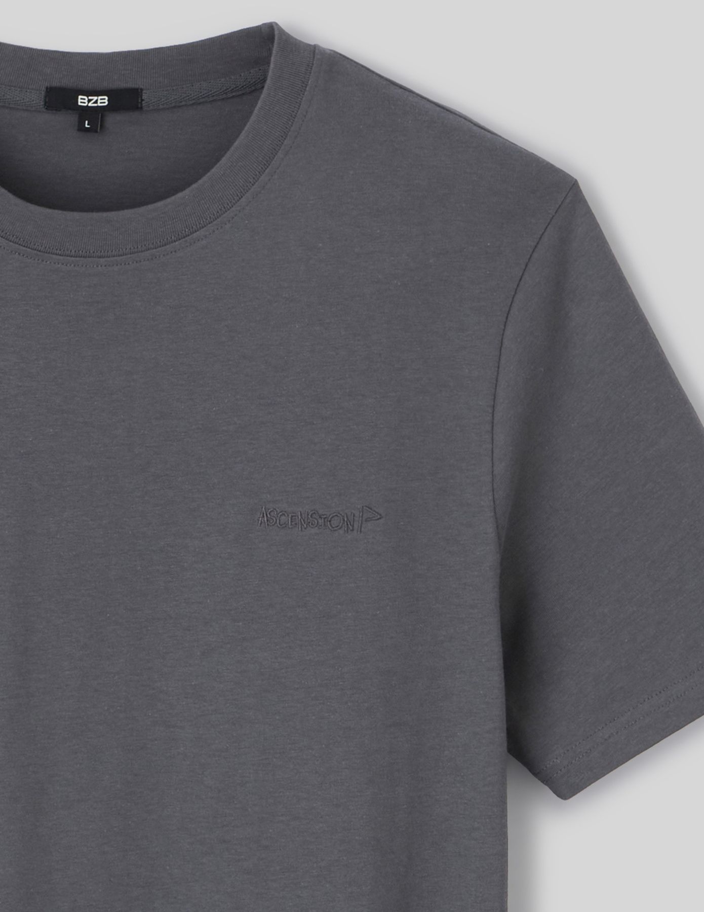 T-shirt message