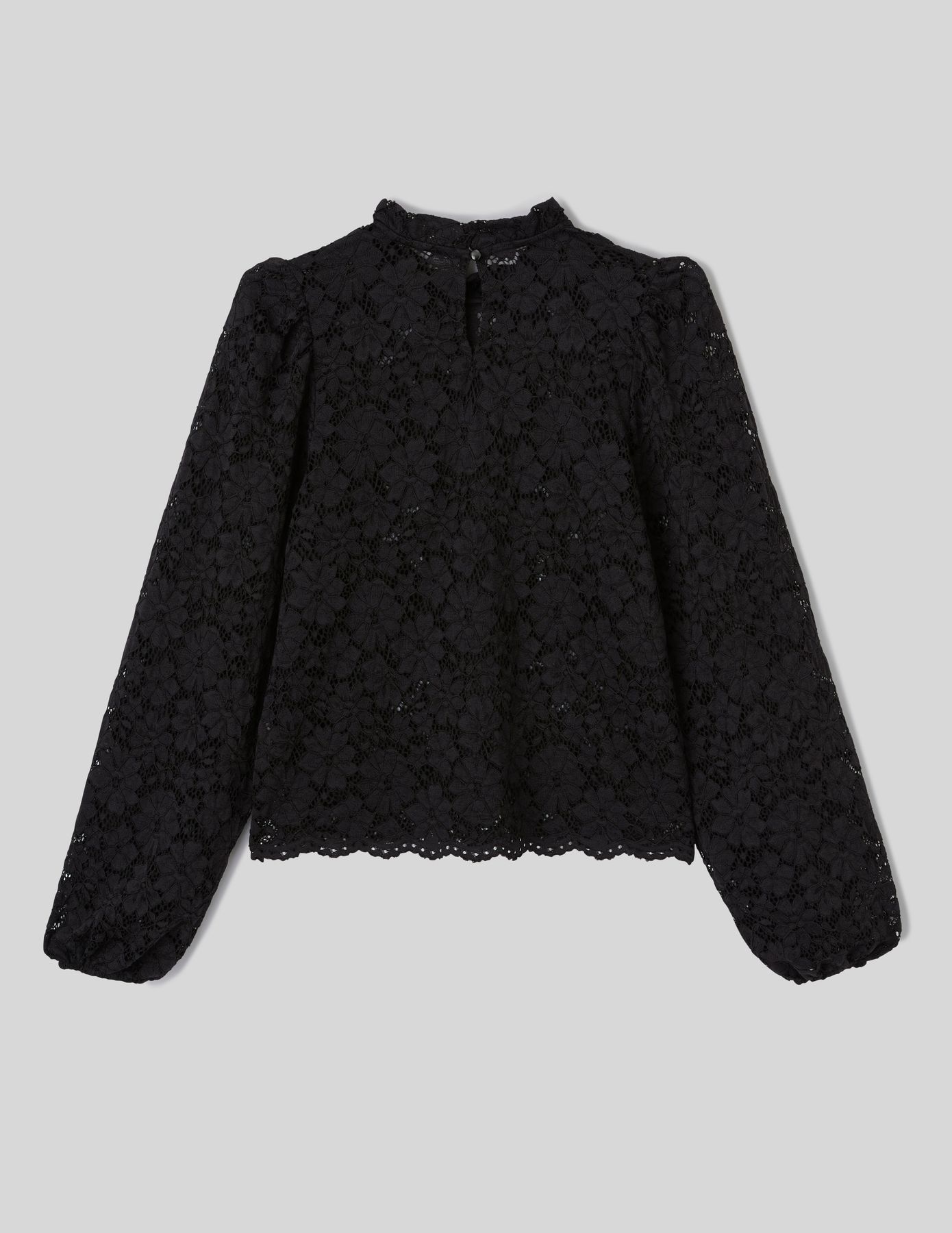 Blouse en dentelle