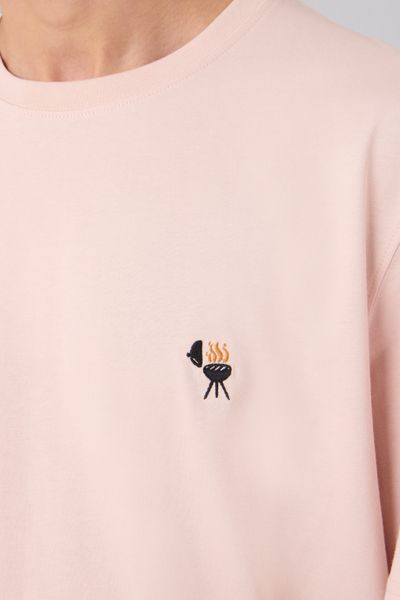 T-shirt broderie poitrine