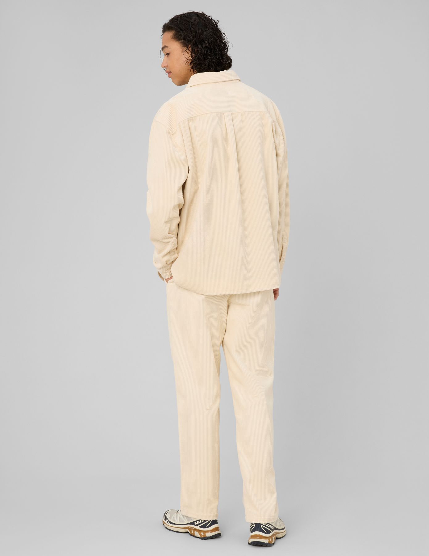 Chemise en velours c&ocirc;tel&eacute;