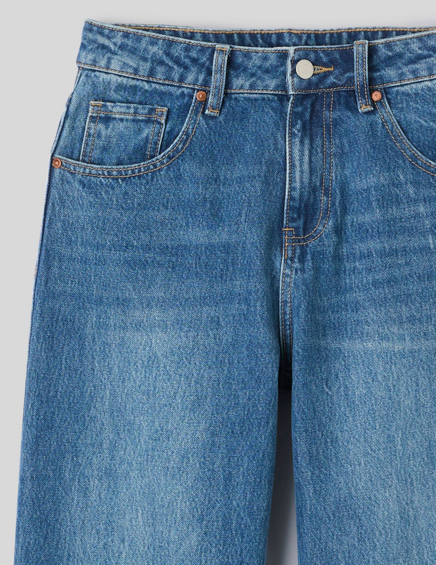 Jean baggy &agrave; revers