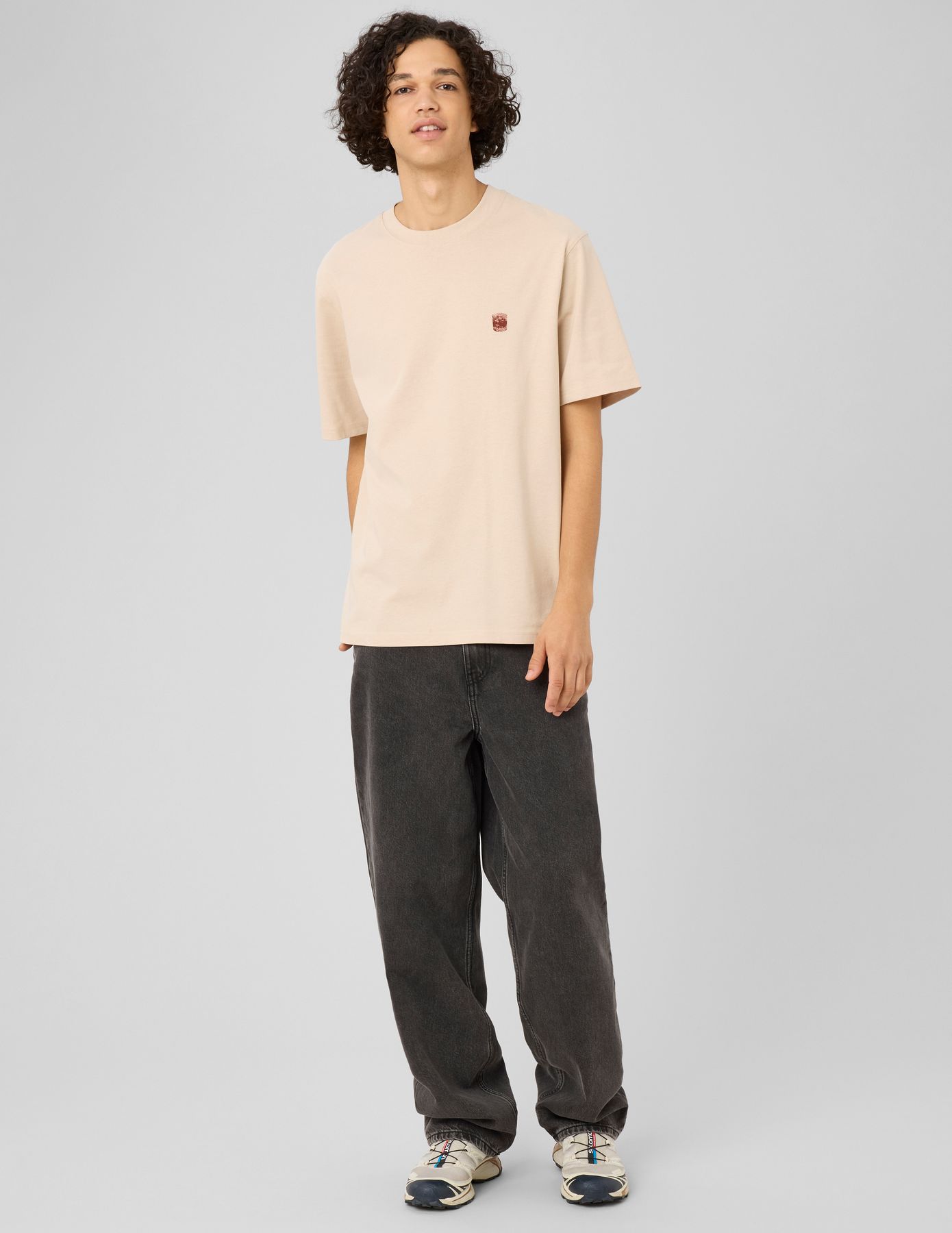 Loose black used