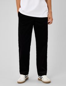 Pantalon velours c&ocirc;tel&eacute;