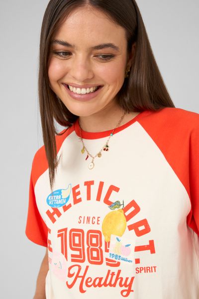 T-shirt raglan