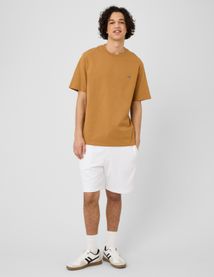 T-shirt broderie poitrine