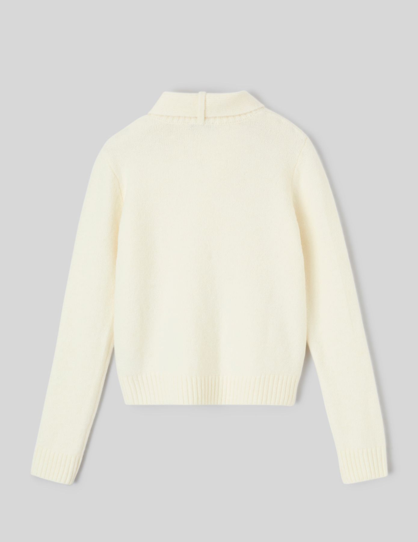 Pull &agrave; col nou&eacute;