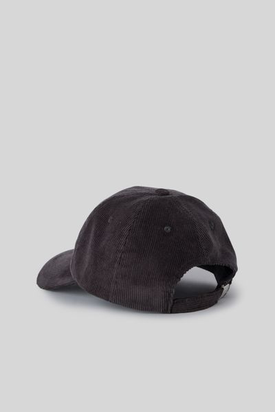 Casquette en velours c&ocirc;tel&eacute;