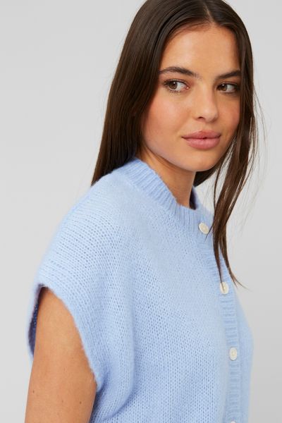 Gilet sans manches boutonné