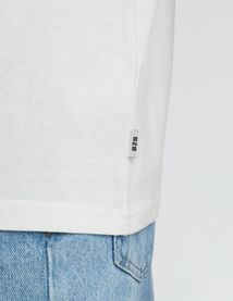 T-shirt imprim&eacute;