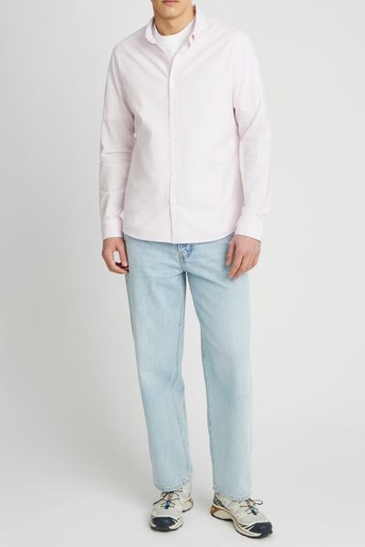 Chemise unie ajust&eacute;e