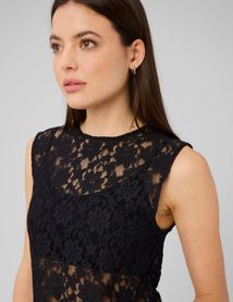 Top sans manche en dentelle