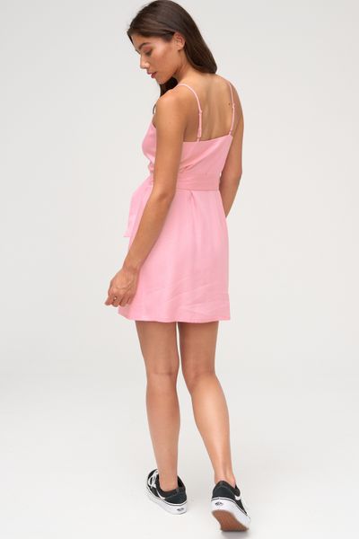 Robe portefeuille ceinturée