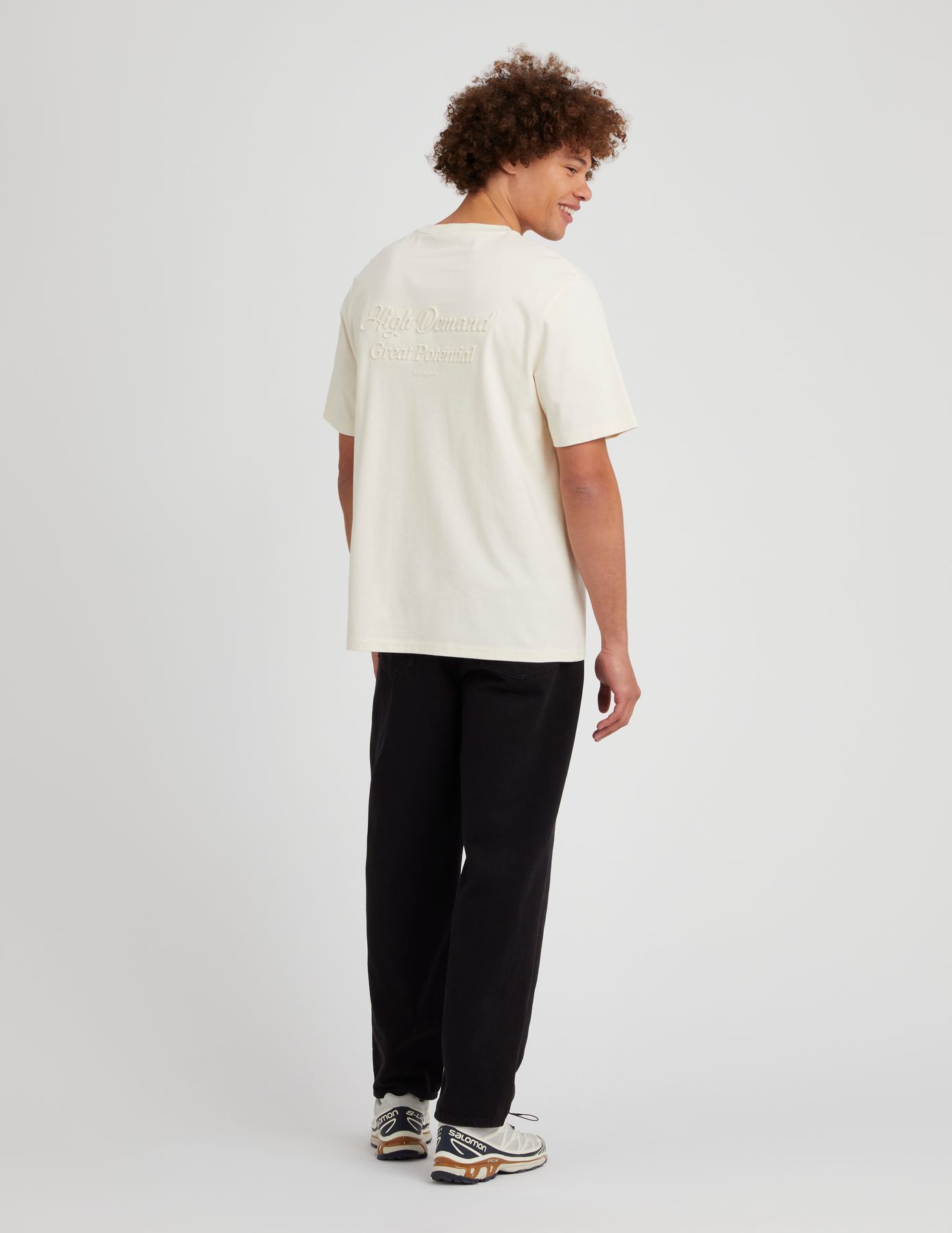 T-shirt embossé devant dos