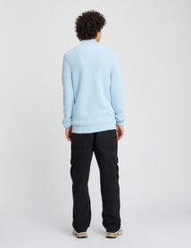 Pull avec col montant zippé
