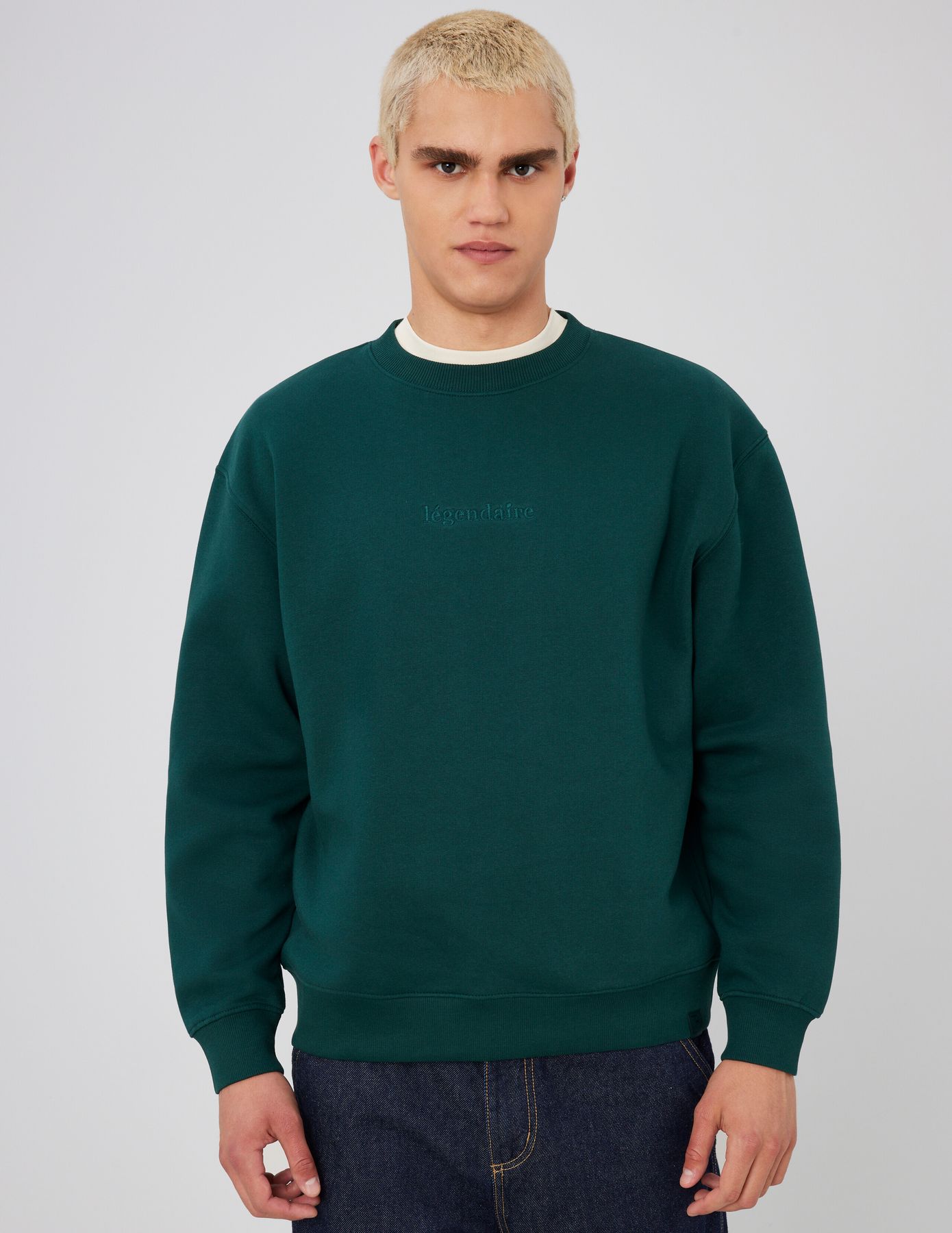 Sweat broderie poitrine