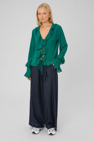 Blouse volant&eacute;e manches longues