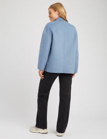 Manteau court en laine