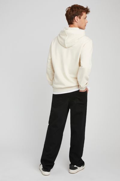 Sweat à capuche broderie poitrine