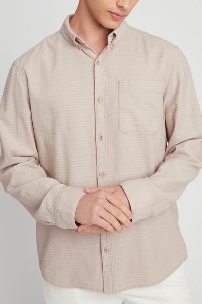 Chemise textur&eacute;e unie droite