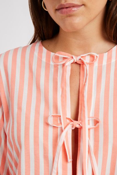 Blouse à nouer