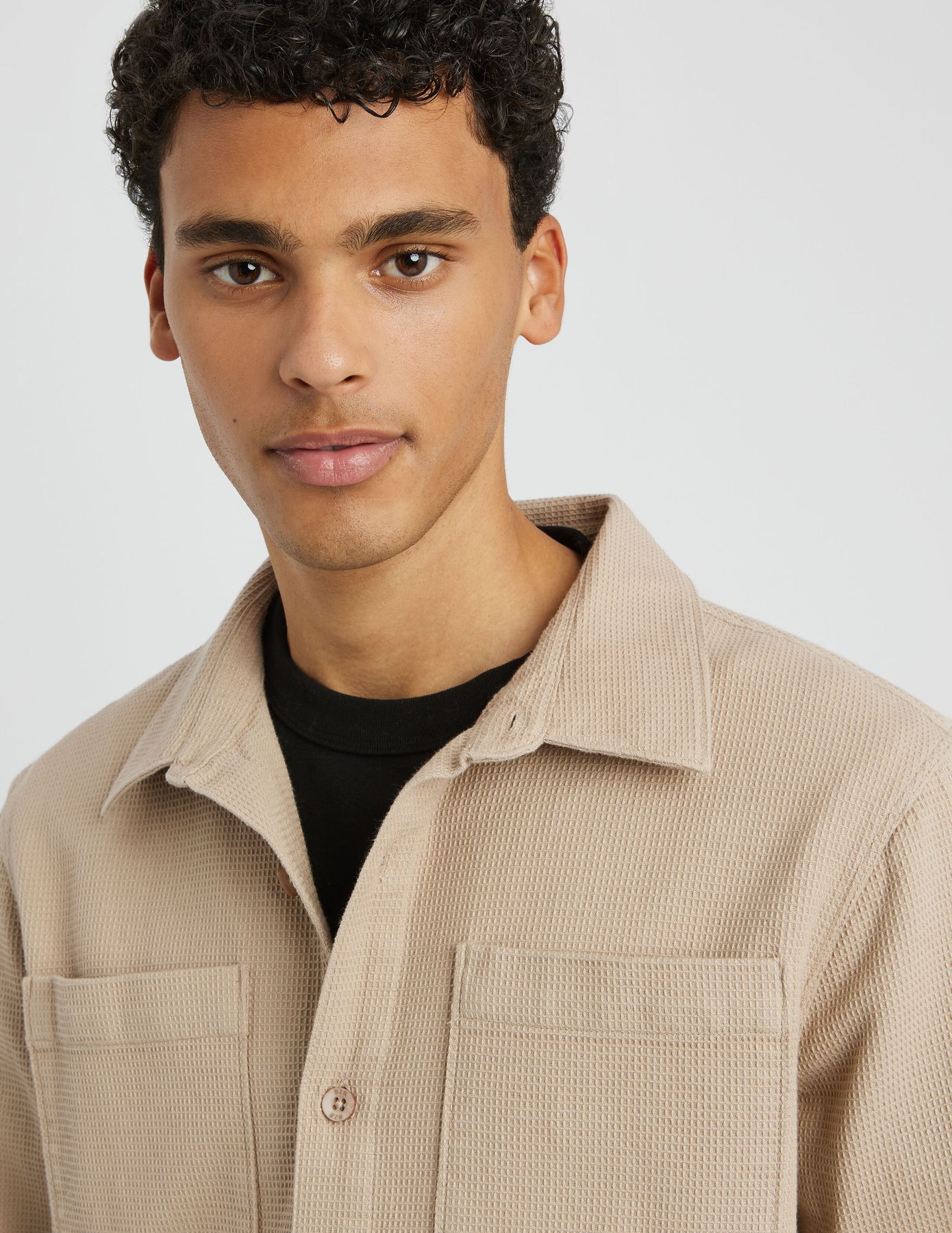 Surchemise unie gaufr&eacute;e