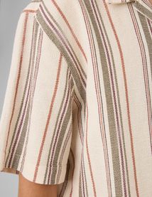 Chemise manches courtes ray&eacute;e