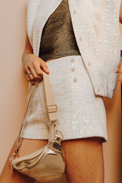 Short en tweed à sequins