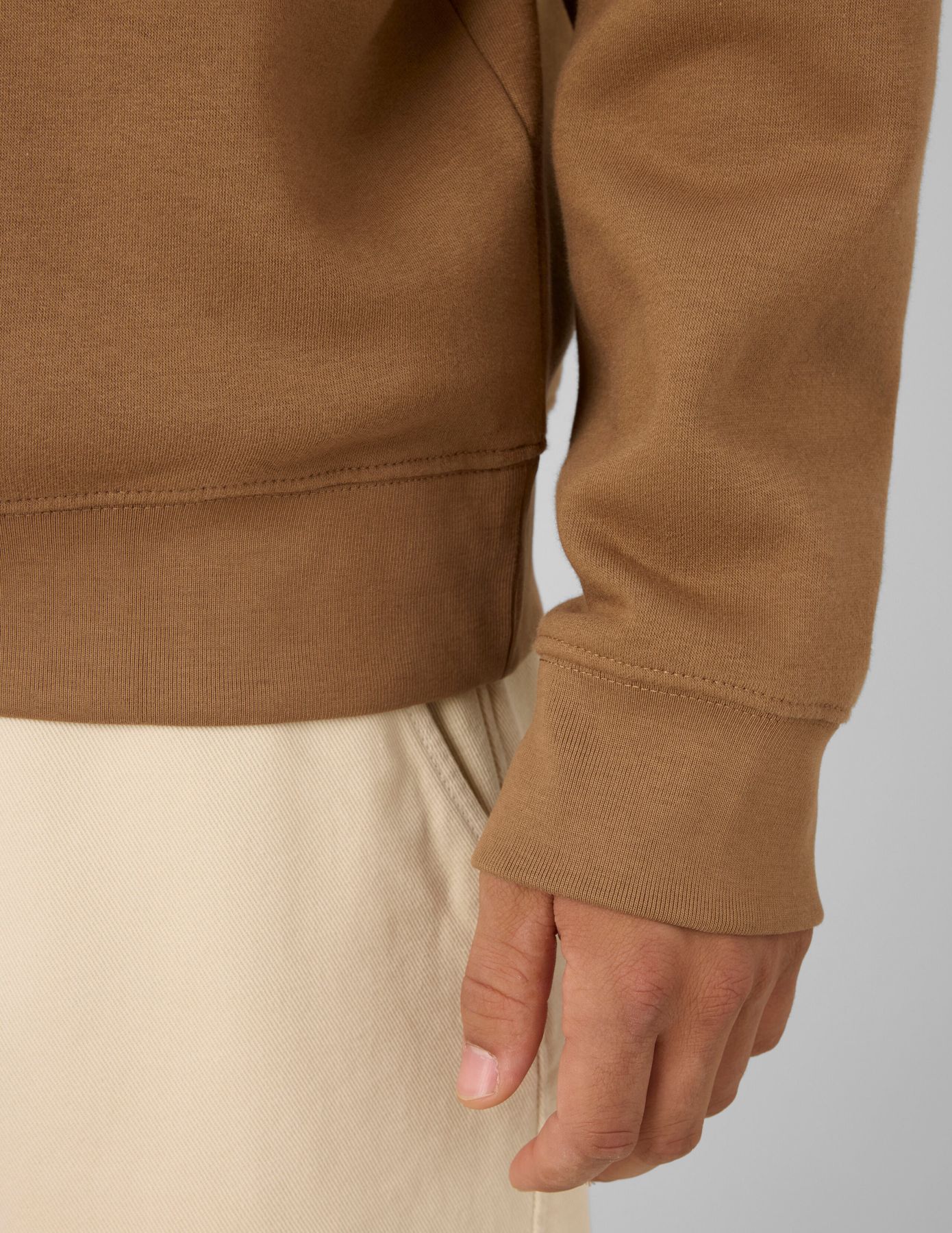 Sweat col polo zipp&eacute;