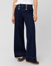 Jean d&eacute;tail boutons dor&eacute;s