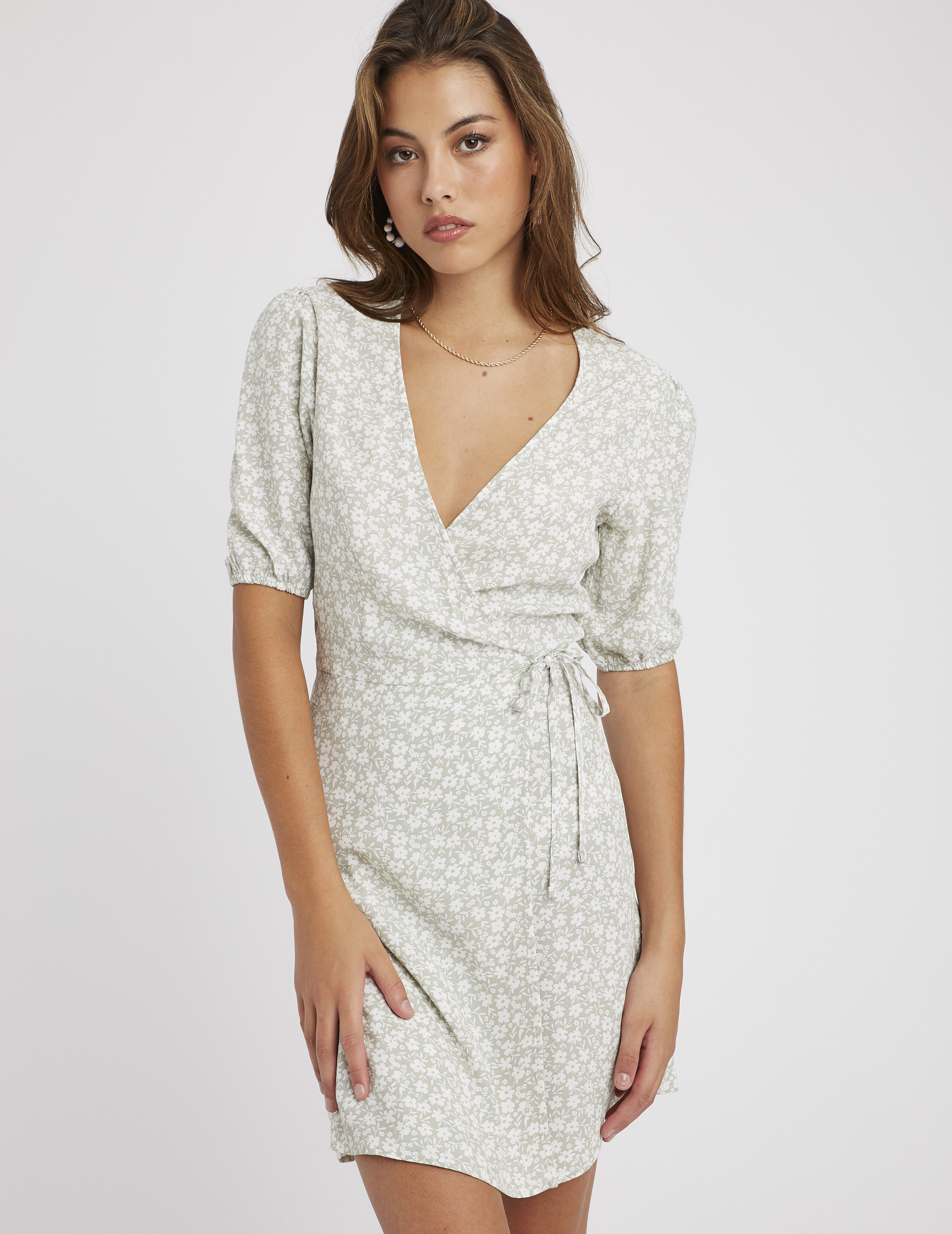 Robe cache coeur imprimée floral