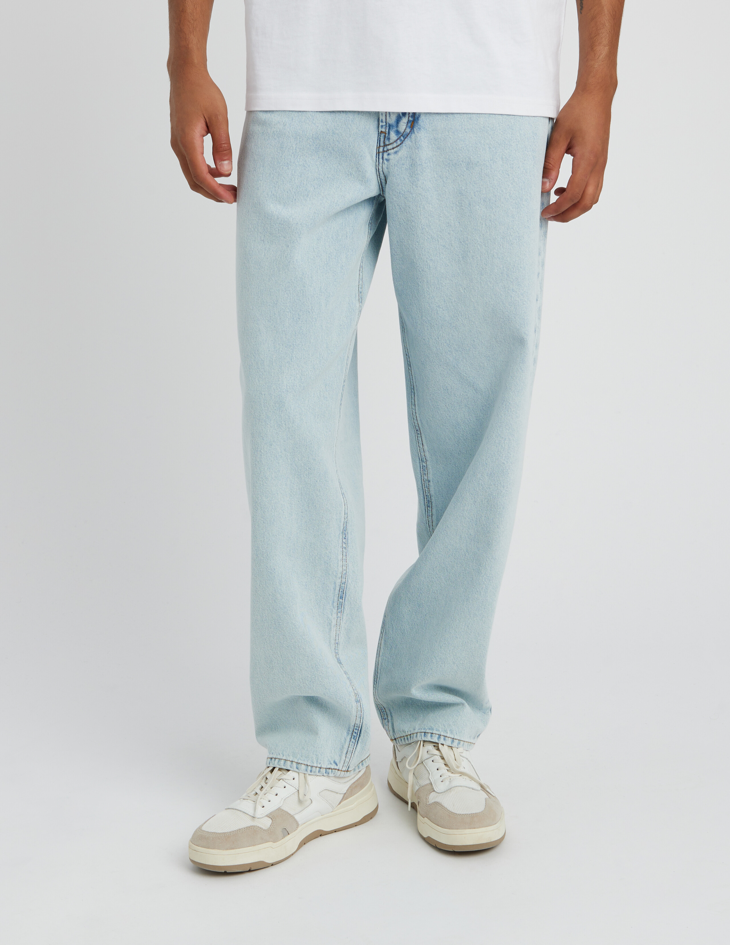 Jean loose bleach Bleu clair | BZB