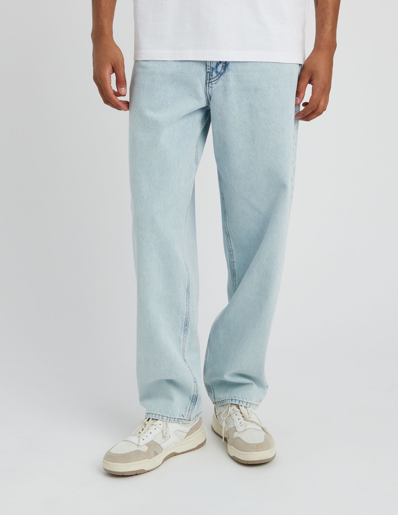 Jean loose bleach