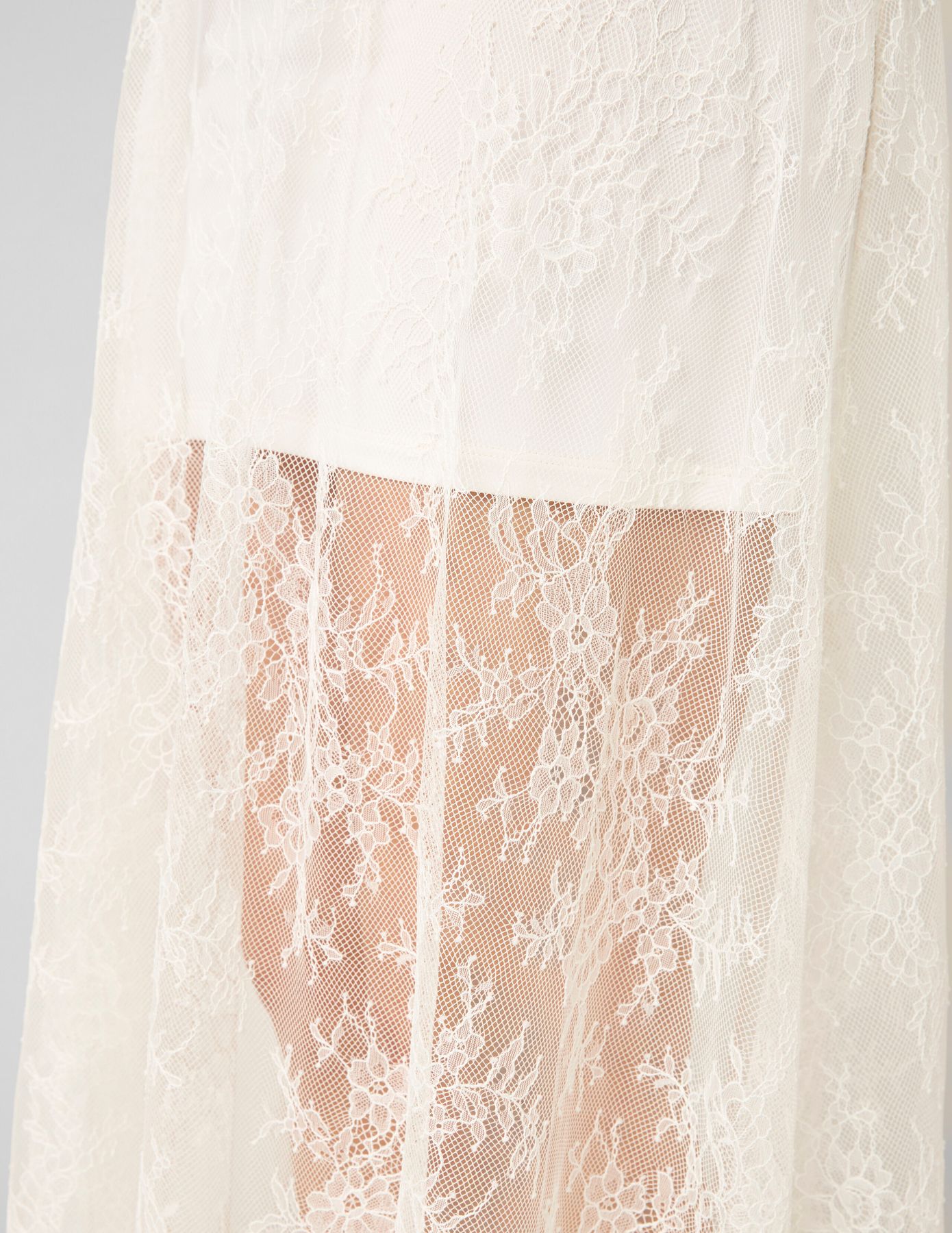Jupe longue en dentelle