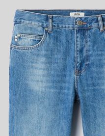 Jean relaxed 5 poches