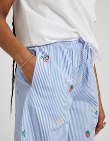 Pantalon rayé brodé