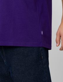 T-shirt broderie poitrine